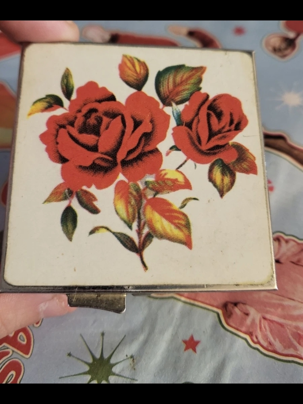 Vintage Floral Compact Mirror - Red Rose Design